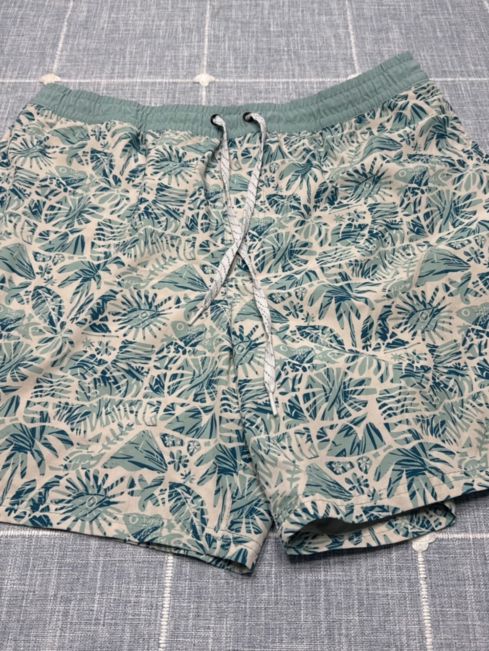 Quiksilver Teal and Cream Tropical Swim Trunks